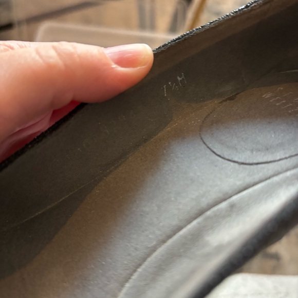 Stuart Weitzman Black and Purple Snakeskin Flats 7.5 - Picture 11 of 12